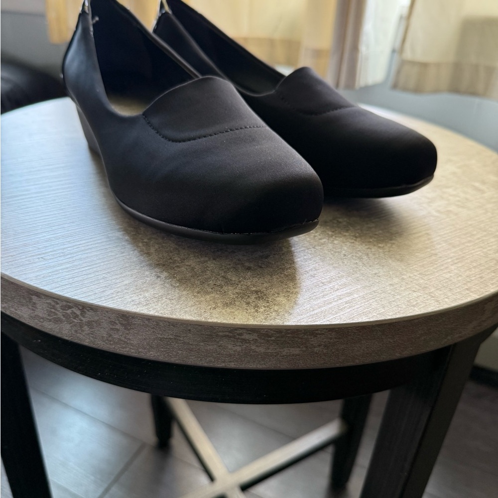 Elegant Black Women's Shoes